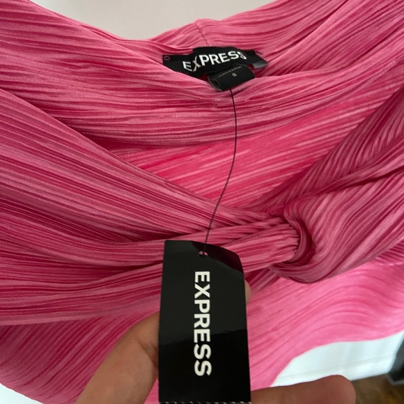 Express Pink Ruched Top - Picture 2 of 5